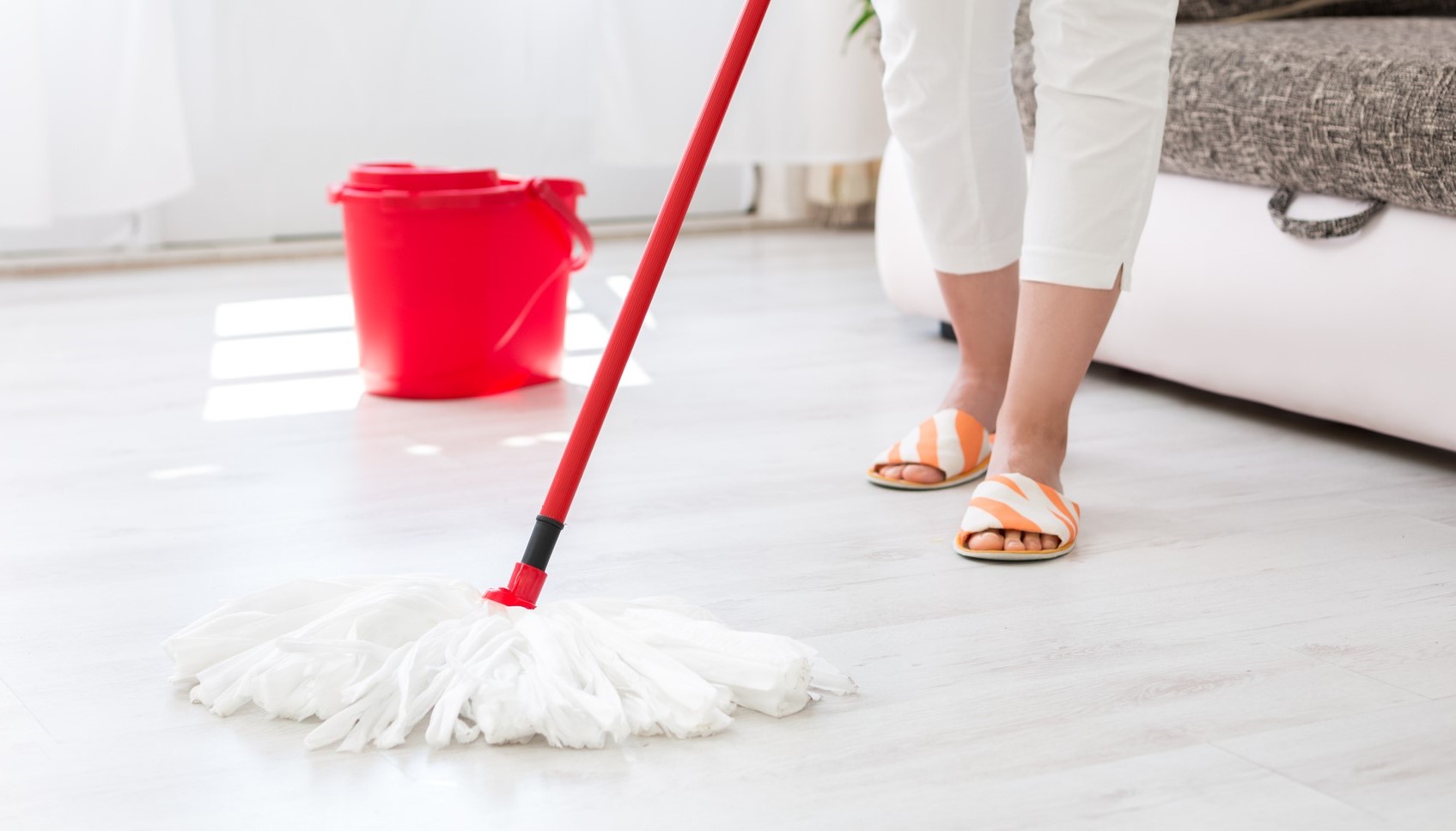How to clean hard floors Zoflora Zoflora